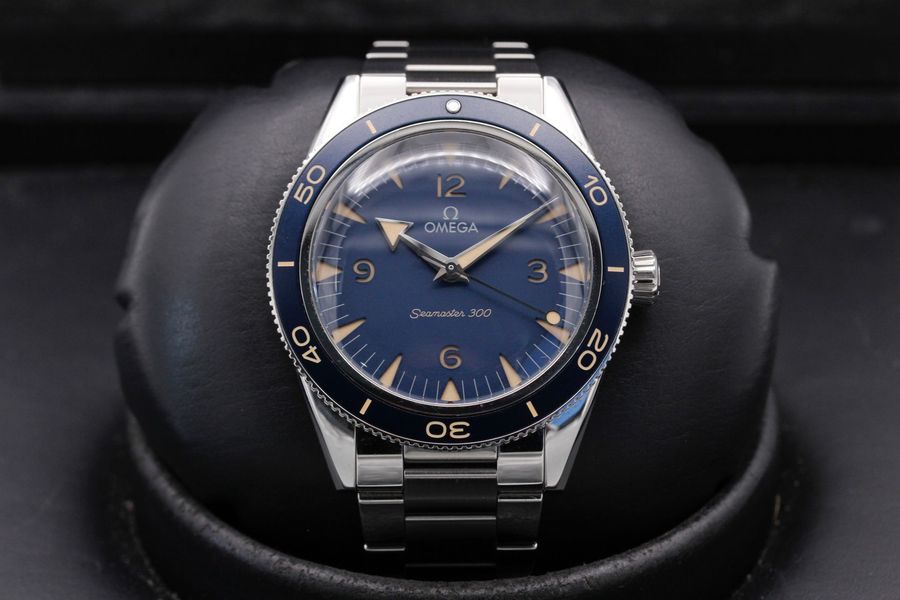 Omega Seamaster 300 234.30.41.21.03.001